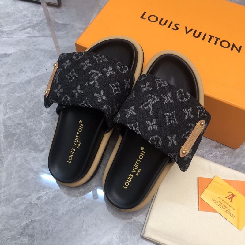 Louis Vuitton Slippers